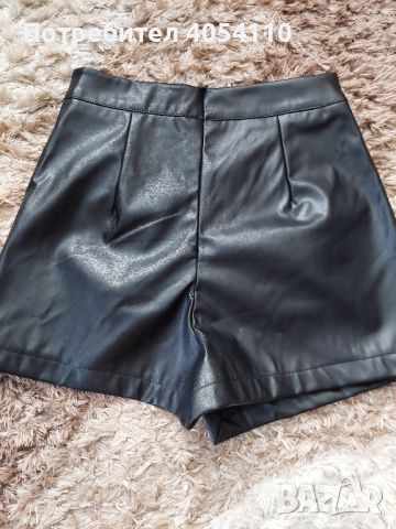  Кожена пола тип къси панталони, снимка 2 - Къси панталони и бермуди - 45114873