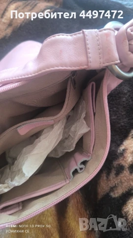 Дамска чантичка, снимка 5 - Чанти - 50674661