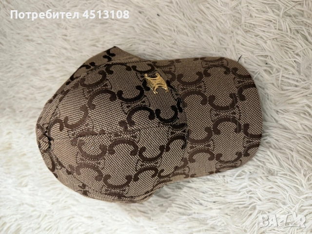 Дамска шапка celine , снимка 3 - Шапки - 53844245