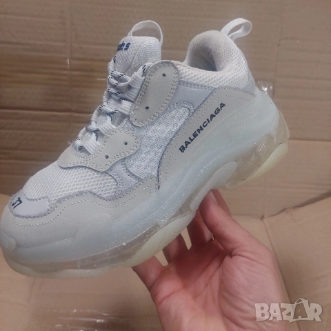 Balenciaga номер 37 сникърси / маратонки / обувки , снимка 3 - Маратонки - 52355501