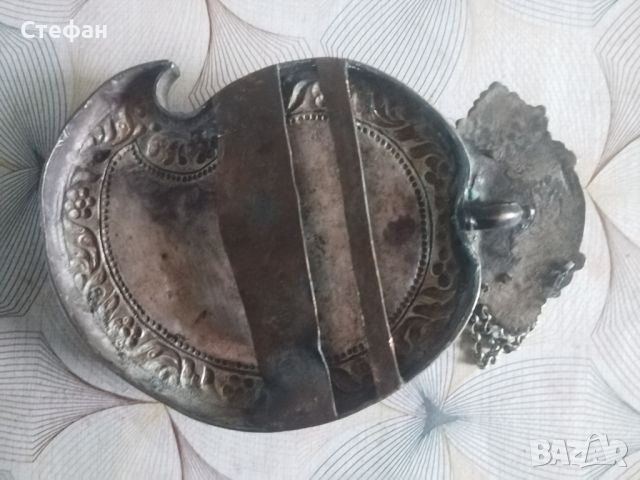 Голяма регилиозна сребърна пафта., снимка 2 - Антикварни и старинни предмети - 45569410