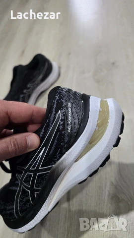 Мъжки маратонки Asics Gel-Kayano 29 номер 40.5 , снимка 2 - Маратонки - 54189627