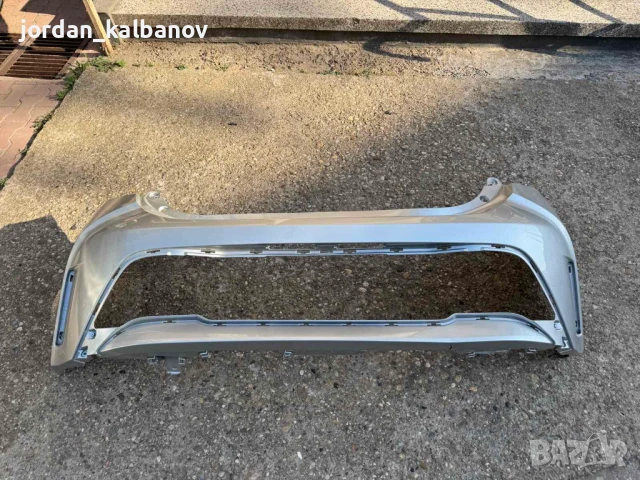 Задни брони Тойота корола Toyota Corolla само за 180лв. броя 52159-02J50, снимка 2 - Части - 51048491