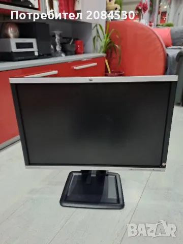 Монитор  HP - / LA2405wg Monitor/, снимка 2 - Монитори - 48835149