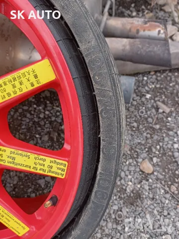 VW Touareg 2014 оригинална сгъваема патерица , снимка 2 - Гуми и джанти - 49328031