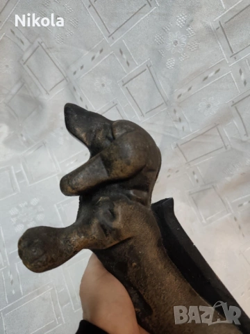 Стара масивна английска чугунена стъргалка за обувки куче-дакел от началото на 1900 г, снимка 6 - Антикварни и старинни предмети - 53120705