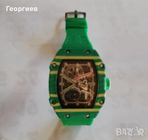 Ултра тънък Часовник