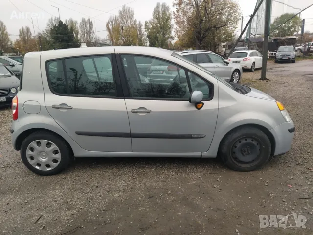 продавам автомобил, снимка 7 - Автомобили и джипове - 48209109