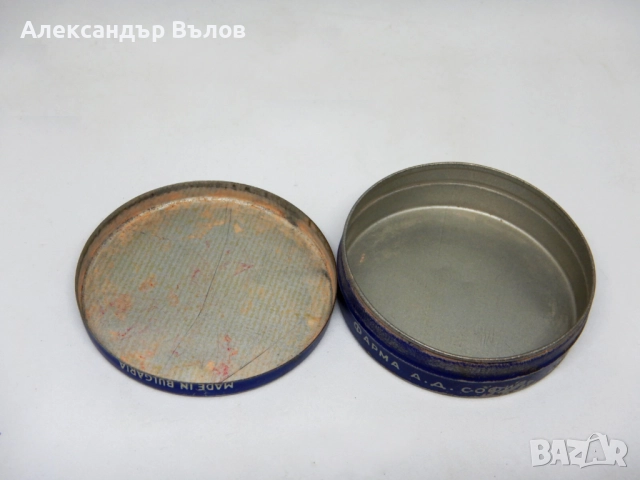 Антикварна Кутийка Крем НИВЕА Празна., снимка 12 - Антикварни и старинни предмети - 52704548