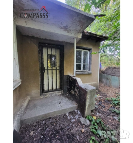 с. Преселенци, Общ. Ген. Тошево, къща с двор – 16000евро!