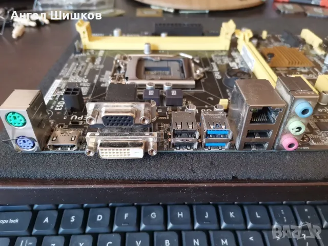 Дънна платка H81 Asus H81M-PLUS Socket 1150, снимка 2 - Дънни платки - 46941733