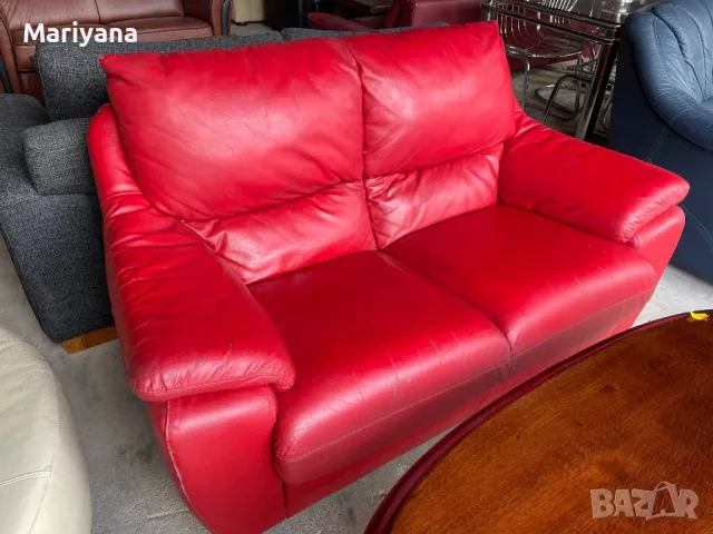 Червен кожен диван , снимка 4 - Дивани и мека мебел - 50043015