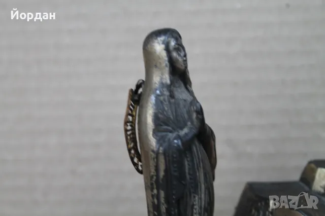 Настолен часовник с латерна, снимка 10 - Антикварни и старинни предмети - 49713597