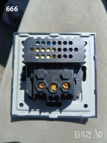 Контакт ШУКО 2P+E 16A + USB тип A+C 3A 15W скрит монтаж, снимка 2 - Друга електроника - 54121955