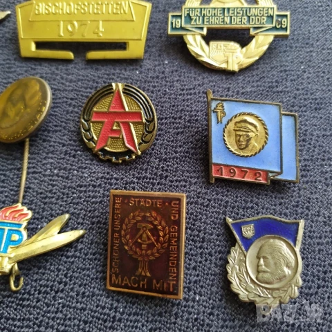 12 германски бронзови соц. значки, снимка 3 - Колекции - 50997425