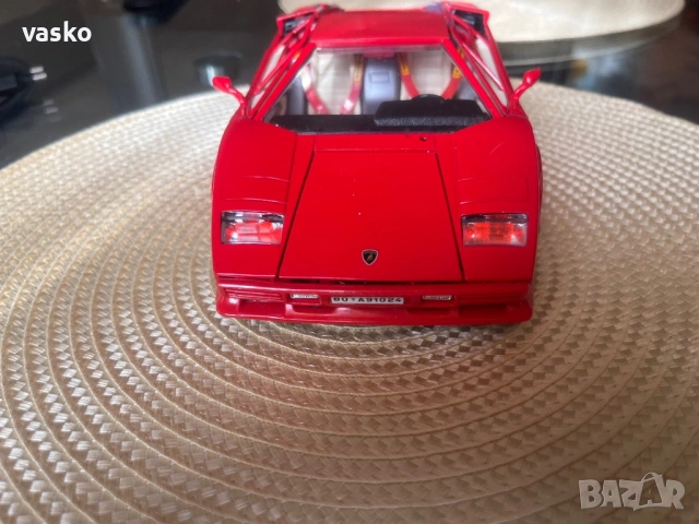 Burago Italy 1:18, снимка 10 - Колекции - 53392879