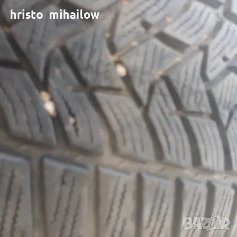 Зимни  гуми      DUNLOP 225/45/17.Много запазени.4бр, снимка 2 - Гуми и джанти - 48180406