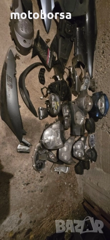 Фарове ,мигачи скутери , снимка 2 - Части - 52110663