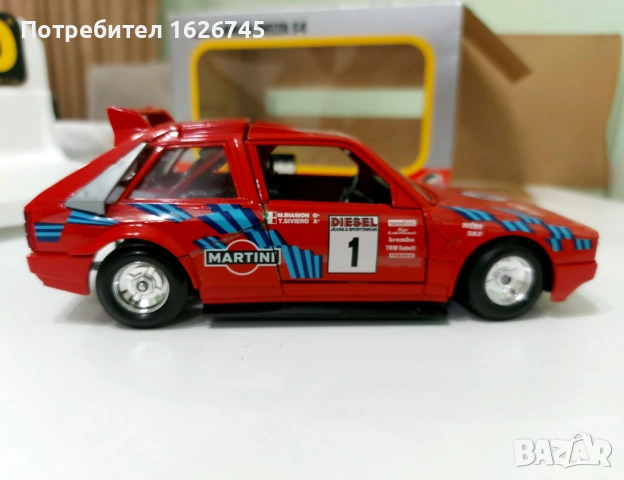 Lancia Delta S4 1:24 Bburago, снимка 9 - Колекции - 54183525