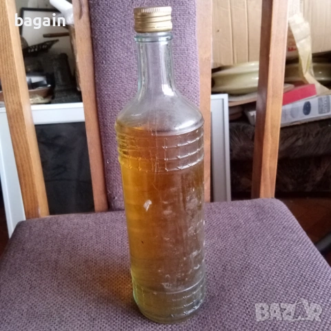 Троянска сливова от 1979., снимка 3 - Антикварни и старинни предмети - 53184452