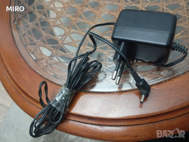 Зарядно за телефон Моторола, снимка 4 - Оригинални зарядни - 52856017