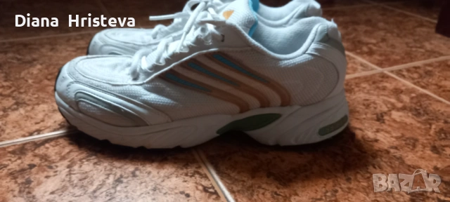 Дамски маратонки , снимка 2 - Маратонки - 53690274