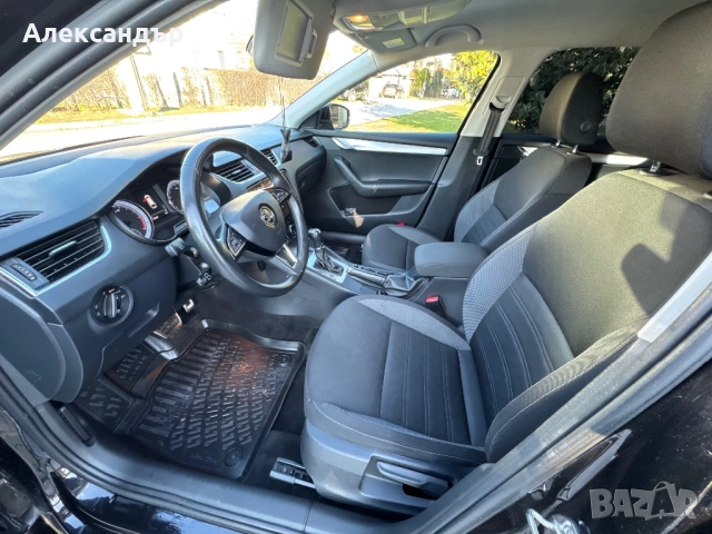 Шкода Октавия , снимка 12 - Автомобили и джипове - 52914880