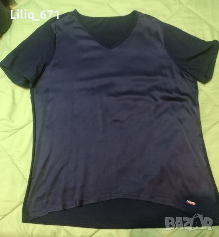 Тъмно синя блуза , снимка 1 - Тениски - 45864919