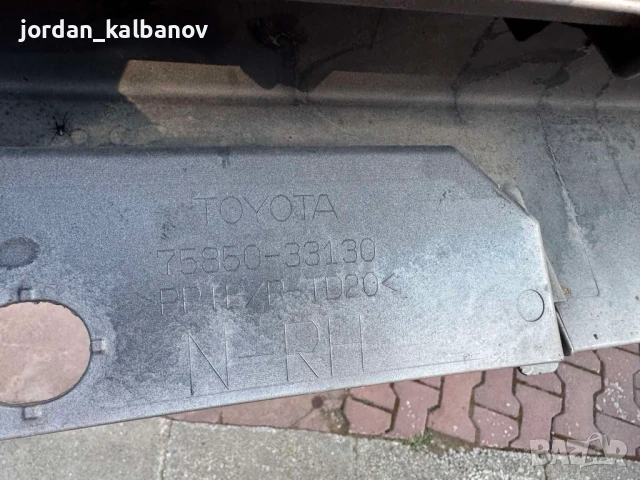 Десен праг Тойота Карми Toyota Camry само за 120лв. 75850-33130, снимка 4 - Части - 51092136