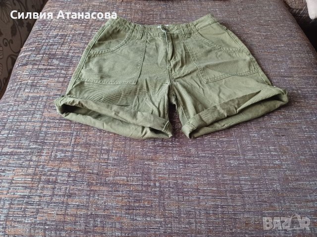 Къси панталони зелени, снимка 1 - Къси панталони и бермуди - 46021384