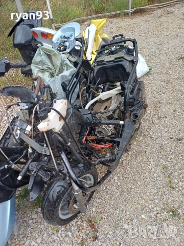 Yamaha Majesty 125cc. - два броя за части, снимка 3 - Части - 51696286