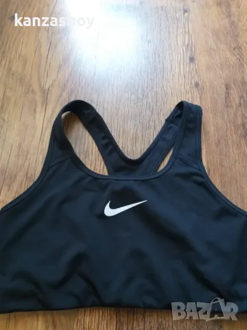 nike sport bras - страхотно бюстие L, снимка 2 - Корсети, бюстиета, топове - 47021925