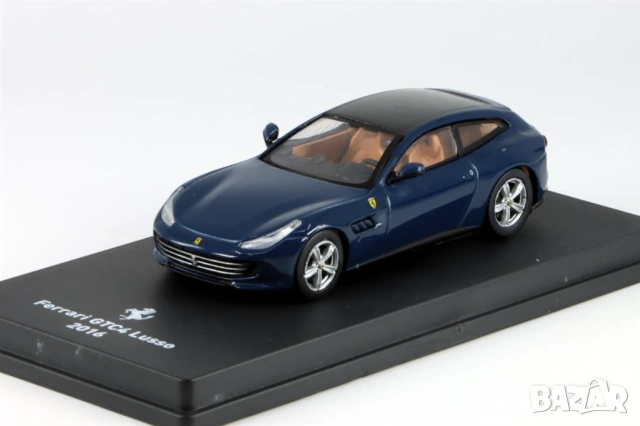 Ferrari GTC4 Lusso 2016 - мащаб 1:64 на IXO/Altaya моделът е нов в PVC дисплей-кейс