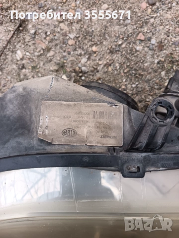 Фар, снимка 2 - Автомобили и джипове - 53730391