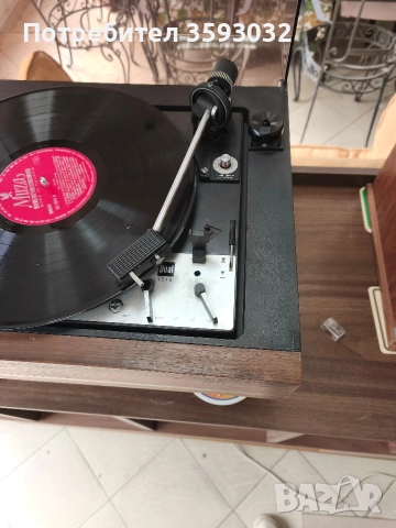 Музикална система - Грамофон, усилвател, колони, снимка 11 - Грамофони - 53993311