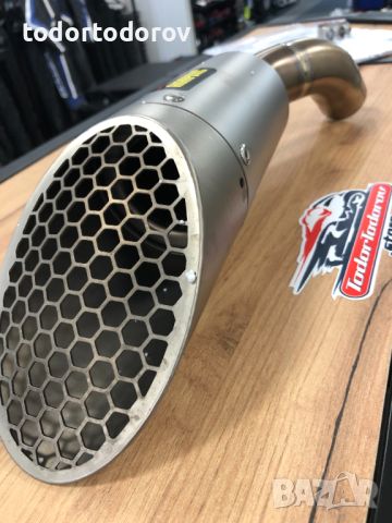 Спортен ауспух гърне AKRAPOVIC за YAMAHA YZF R3/MT-03,оригинален, снимка 2 - Аксесоари и консумативи - 46663210