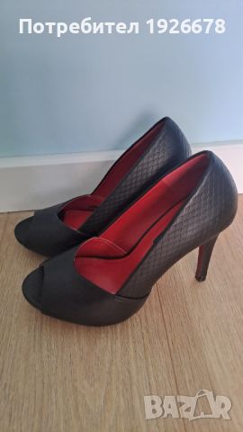 Дамски обувки с ток размер 38, снимка 2 - Дамски обувки на ток - 46465547