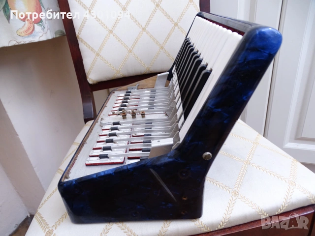 Корпус (клавиатура) с тарги за Акордеон Weltmeister Stella 40 баса, снимка 6 - Акордеони - 53777462