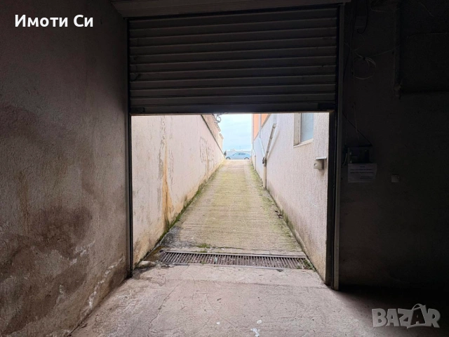 Продава гараж, снимка 5 - Гаражи и паркоместа - 49556388