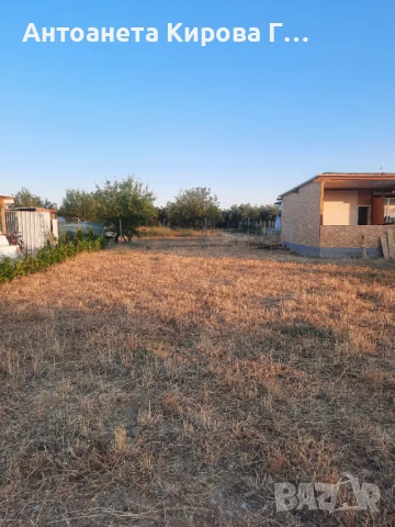 Място под наем за каравана или кемпер  в Паралия Офринио- Гърция