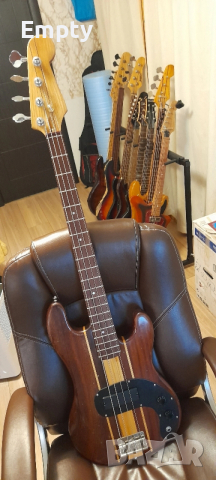 Бас китара Орфей