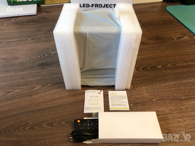 Wifi Smart проектор, снимка 4 - Плейъри, домашно кино, прожектори - 54139478