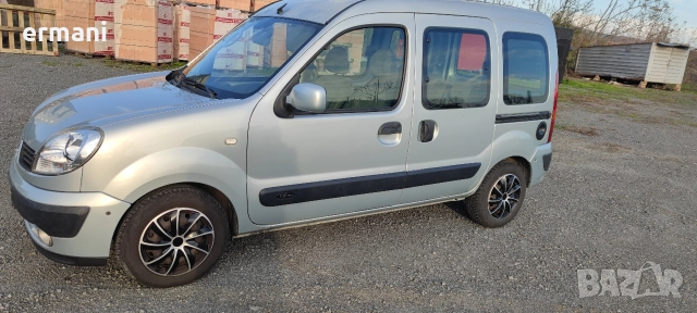 Рено Канго 1.6 , снимка 2 - Автомобили и джипове - 52640324