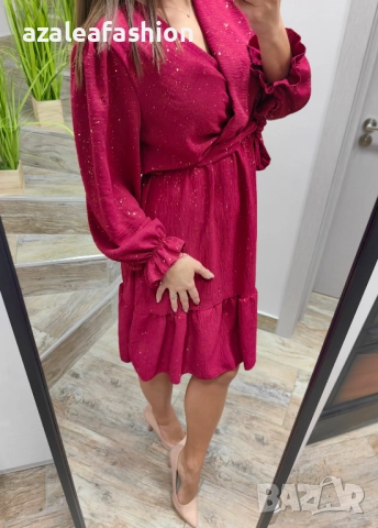 Червена рокля с блясък