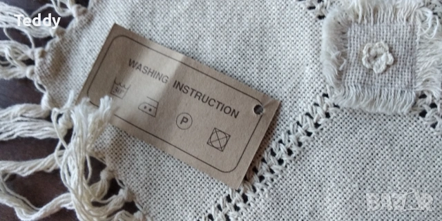 Нова квадратна ленена покривка за маса, 1м/1м, снимка 2 - Покривки за маси - 53342015