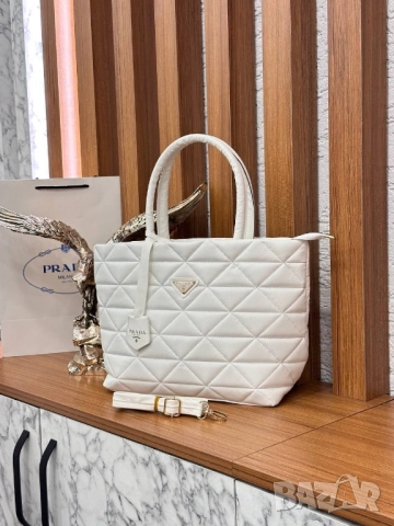 чанти prada , снимка 18 - Чанти - 51430958