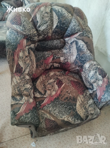 Продавам холна гарнитура , снимка 16 - Дивани и мека мебел - 53140797