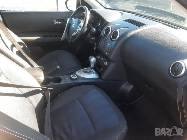Nissan Qashqai N-tec ,2011г.,2.0 Дизел,150к.с.,4×4, снимка 11 - Автомобили и джипове - 52567515