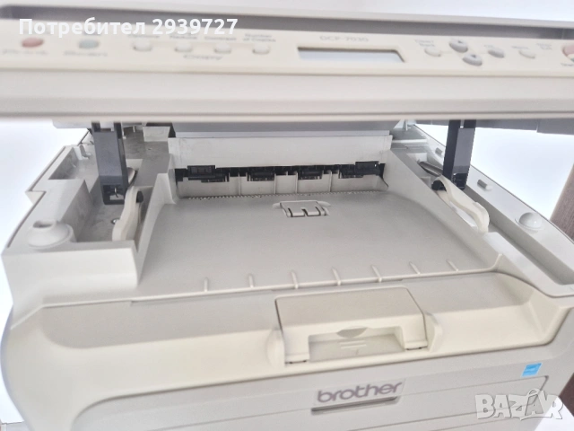 Лазерно МФУ Brother DCP-7030, снимка 5 - Принтери, копири, скенери - 53284034