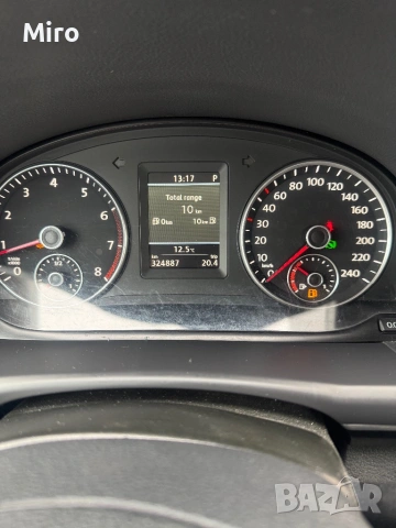 VOLKSWAGEN TOURAN, снимка 17 - Автомобили и джипове - 53980895